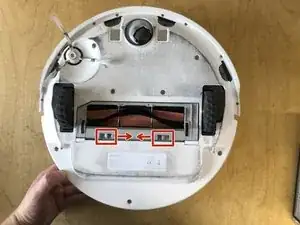Xiaomi ROBOROCK S50200 Bottom Disassembly