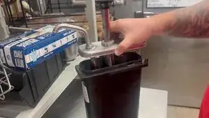 Here you should have a functional syrup pump.