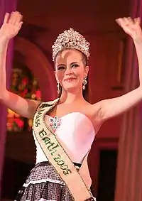 Miss Venezuela Earth 2005 and Miss Earth 2005Alexandra Braun