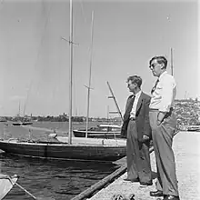 Bob Maas (left)