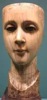 Virgin Mary ivory head with inlaid glass eyes (18-19th century)