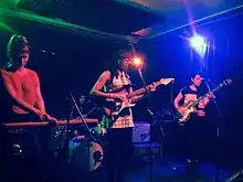 La Luz performing live