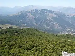Panorama of the summit on the west side: the pieve du Vallerustie