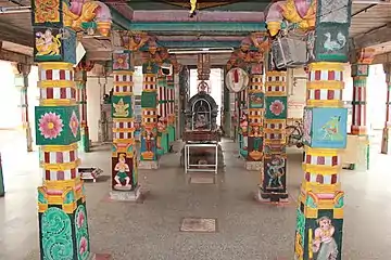 Pillared entrance to mantapa of the Gunja Narasimhaswamy temple at Tirumakudal Narasipura