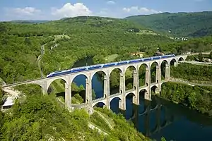 TGV on the Cize - Bolozon viaduct in 2011