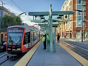 A train at 4th and Brannan station, 2022