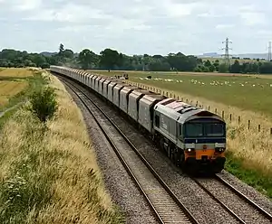 Stone train returning empty at Patney Bridge