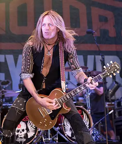 The Dead Daisies - Hamburg Harley Days 2017 24 (cropped).jpg