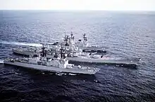 USS Comte de Grasse , USS Iowa and USS Deyo in the Atlantic Ocean on 14 January 1987