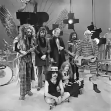 Pentelow (centre) with Wizzard (1974)